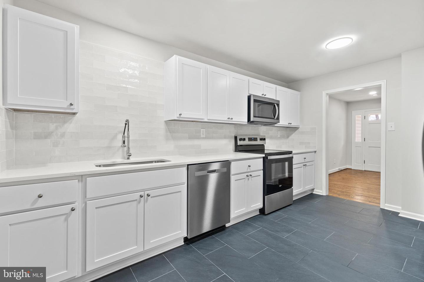 10316 MEADOWS RD, LOCUST GROVE, Virginia 22508, 3 Bedrooms Bedrooms, ,2 BathroomsBathrooms,Residential,For sale,10316 MEADOWS RD,VAOR2013332 MLS # VAOR2013332