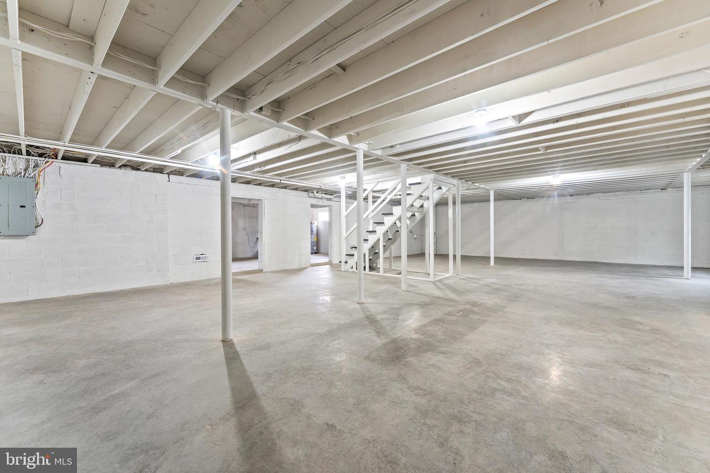 10316 MEADOWS RD, LOCUST GROVE, Virginia 22508, 3 Bedrooms Bedrooms, ,2 BathroomsBathrooms,Residential,For sale,10316 MEADOWS RD,VAOR2013332 MLS # VAOR2013332