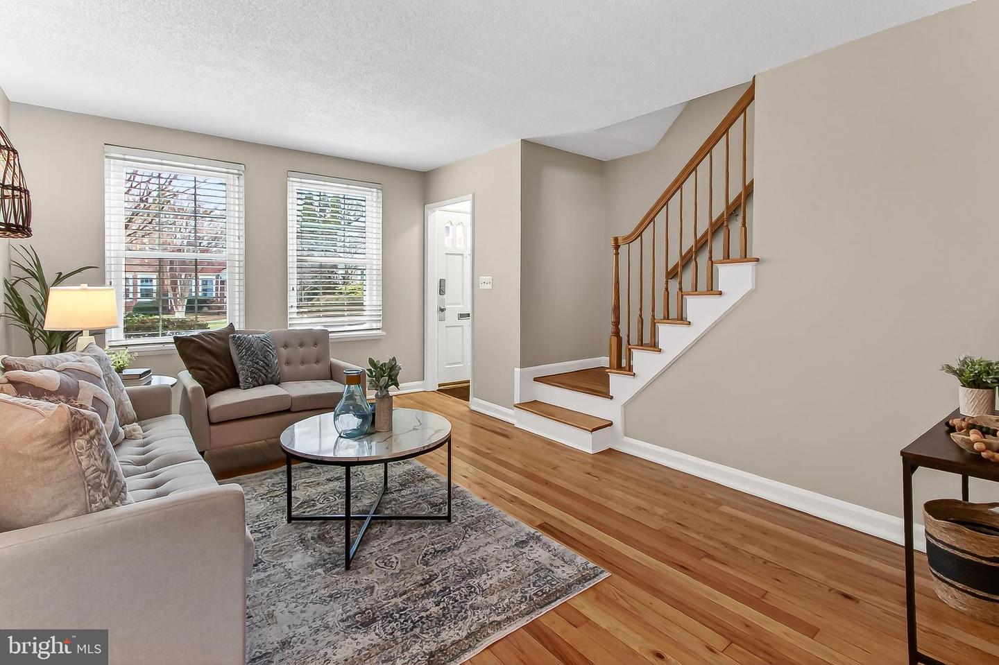 3523 S STAFFORD ST S #B, ARLINGTON, Virginia 22206, 2 Bedrooms Bedrooms, ,2 BathroomsBathrooms,Residential,For sale,3523 S STAFFORD ST S #B,VAAR2069032 MLS # VAAR2069032 3523 S STAFFORD ST S #B, ARLINGTON, Virginia 22206, 2 Bedrooms Bedrooms, ,2 BathroomsBathrooms,Residential,For sale,3523 S STAFFORD ST S #B,VAAR2069032 MLS # VAAR2069032