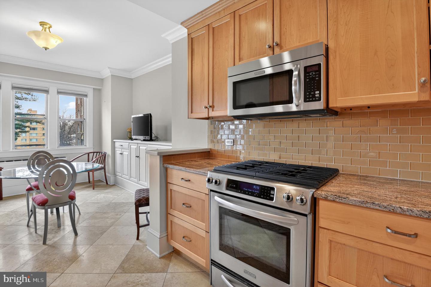 4000 CATHEDRAL AVE NW #216B, WASHINGTON, District Of Columbia 20016, 1 Bedroom Bedrooms, ,1 BathroomBathrooms,Residential,For sale,4000 CATHEDRAL AVE NW #216B,DCDC2246696 MLS # DCDC2246696
