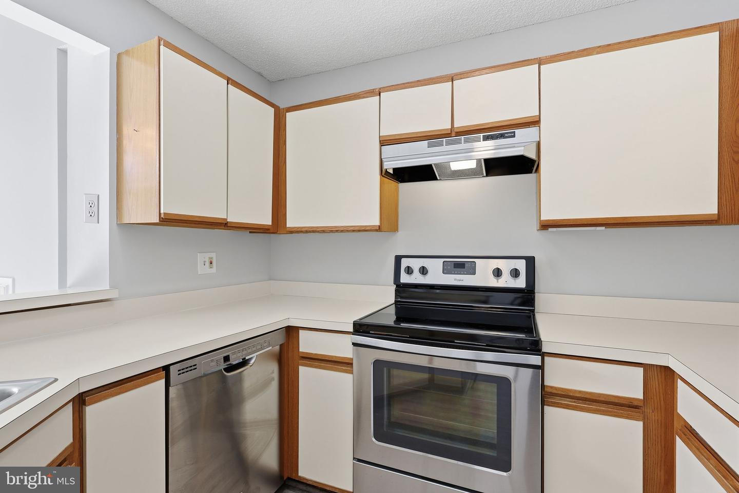 1508-B SUMMERCHASE CT, RESTON, Virginia 20194, 1 Bedroom Bedrooms, ,1 BathroomBathrooms,Residential,For sale,1508-B SUMMERCHASE CT,VAFX2291670 MLS # VAFX2291670 1508-B SUMMERCHASE CT, RESTON, Virginia 20194, 1 Bedroom Bedrooms, ,1 BathroomBathrooms,Residential,For sale,1508-B SUMMERCHASE CT,VAFX2291670 MLS # VAFX2291670