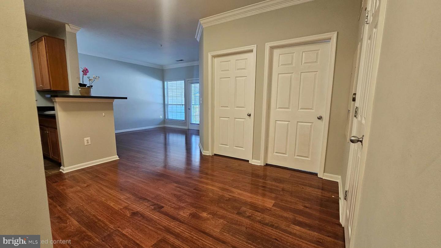 4862 EISENHOWER AVE #158, ALEXANDRIA, Virginia 22304, 1 Bedroom Bedrooms, 2 Rooms Rooms,1 BathroomBathrooms,Residential,For sale,4862 EISENHOWER AVE #158,VAAX2054284 MLS # VAAX2054284