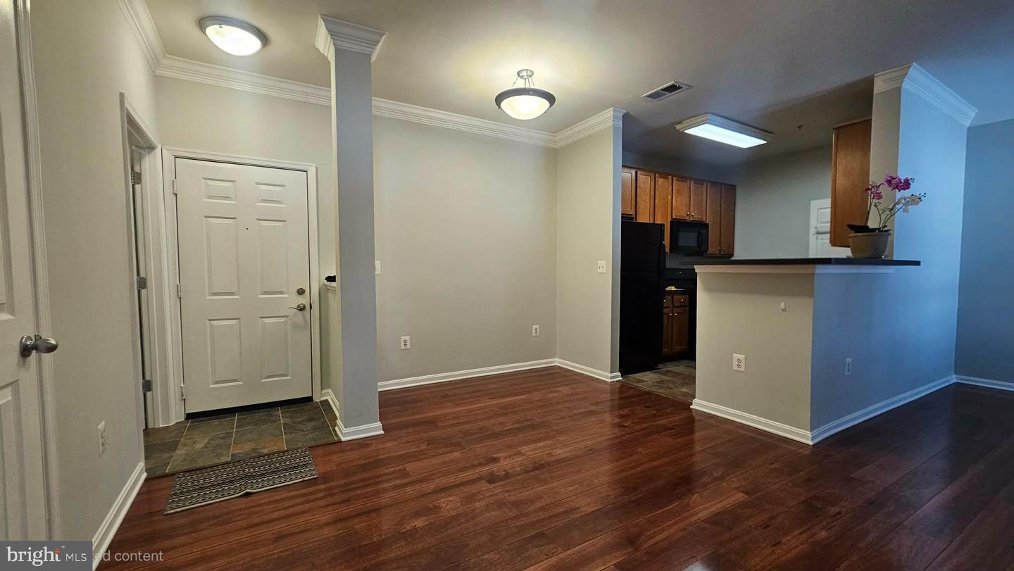 4862 EISENHOWER AVE #158, ALEXANDRIA, Virginia 22304, 1 Bedroom Bedrooms, 2 Rooms Rooms,1 BathroomBathrooms,Residential,For sale,4862 EISENHOWER AVE #158,VAAX2054284 MLS # VAAX2054284