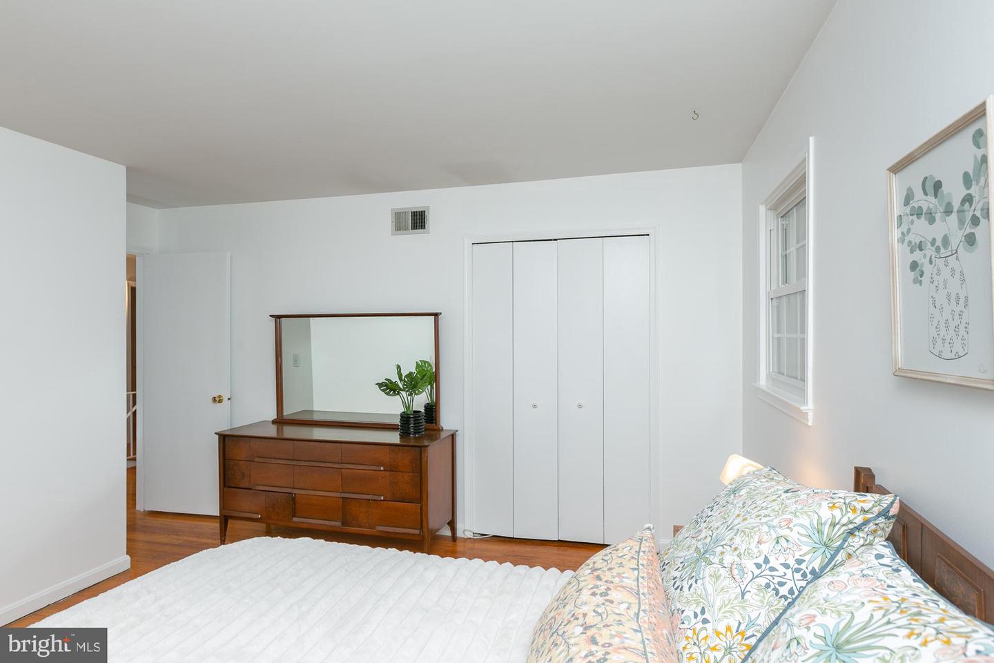 4304 GRANADA ST, ALEXANDRIA, Virginia 22309, 4 Bedrooms Bedrooms, ,3 BathroomsBathrooms,Residential,For sale,4304 GRANADA ST,VAFX2291678 MLS # VAFX2291678 4304 GRANADA ST, ALEXANDRIA, Virginia 22309, 4 Bedrooms Bedrooms, ,3 BathroomsBathrooms,Residential,For sale,4304 GRANADA ST,VAFX2291678 MLS # VAFX2291678