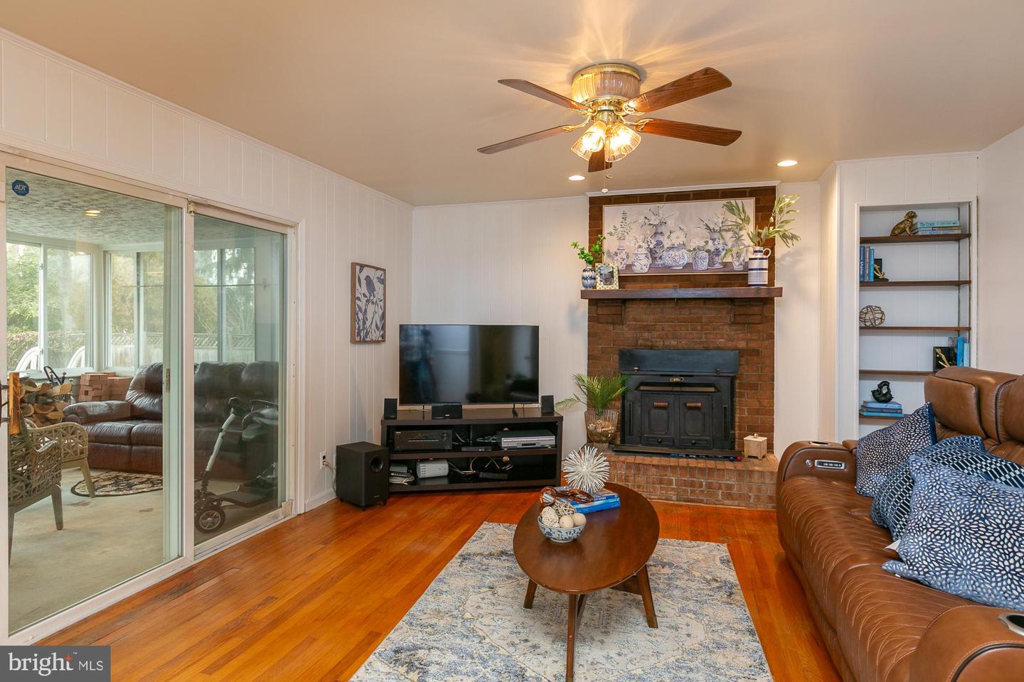 4304 GRANADA ST, ALEXANDRIA, Virginia 22309, 4 Bedrooms Bedrooms, ,3 BathroomsBathrooms,Residential,For sale,4304 GRANADA ST,VAFX2291678 MLS # VAFX2291678 4304 GRANADA ST, ALEXANDRIA, Virginia 22309, 4 Bedrooms Bedrooms, ,3 BathroomsBathrooms,Residential,For sale,4304 GRANADA ST,VAFX2291678 MLS # VAFX2291678