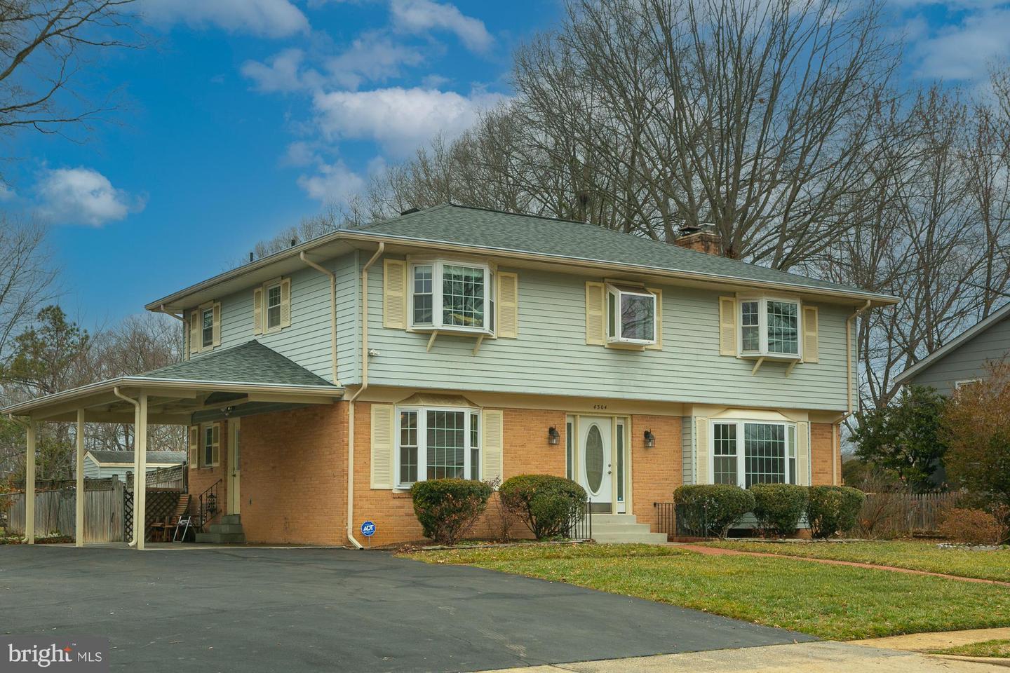 4304 GRANADA ST, ALEXANDRIA, Virginia 22309, 4 Bedrooms Bedrooms, ,3 BathroomsBathrooms,Residential,For sale,4304 GRANADA ST,VAFX2291678 MLS # VAFX2291678 4304 GRANADA ST, ALEXANDRIA, Virginia 22309, 4 Bedrooms Bedrooms, ,3 BathroomsBathrooms,Residential,For sale,4304 GRANADA ST,VAFX2291678 MLS # VAFX2291678