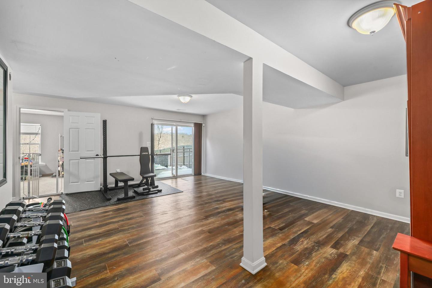 40 TRAIL RIDGE LN, FREDERICKSBURG, Virginia 22405, 4 Bedrooms Bedrooms, ,3 BathroomsBathrooms,Residential,For sale,40 TRAIL RIDGE LN,VAST2046264 MLS # VAST2046264