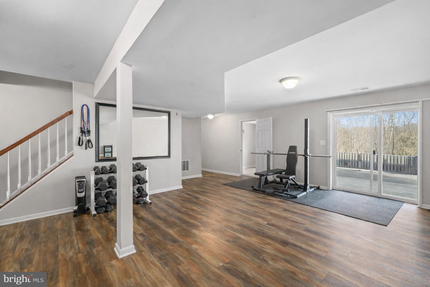 40 TRAIL RIDGE LN, FREDERICKSBURG, Virginia 22405, 4 Bedrooms Bedrooms, ,3 BathroomsBathrooms,Residential,For sale,40 TRAIL RIDGE LN,VAST2046264 MLS # VAST2046264