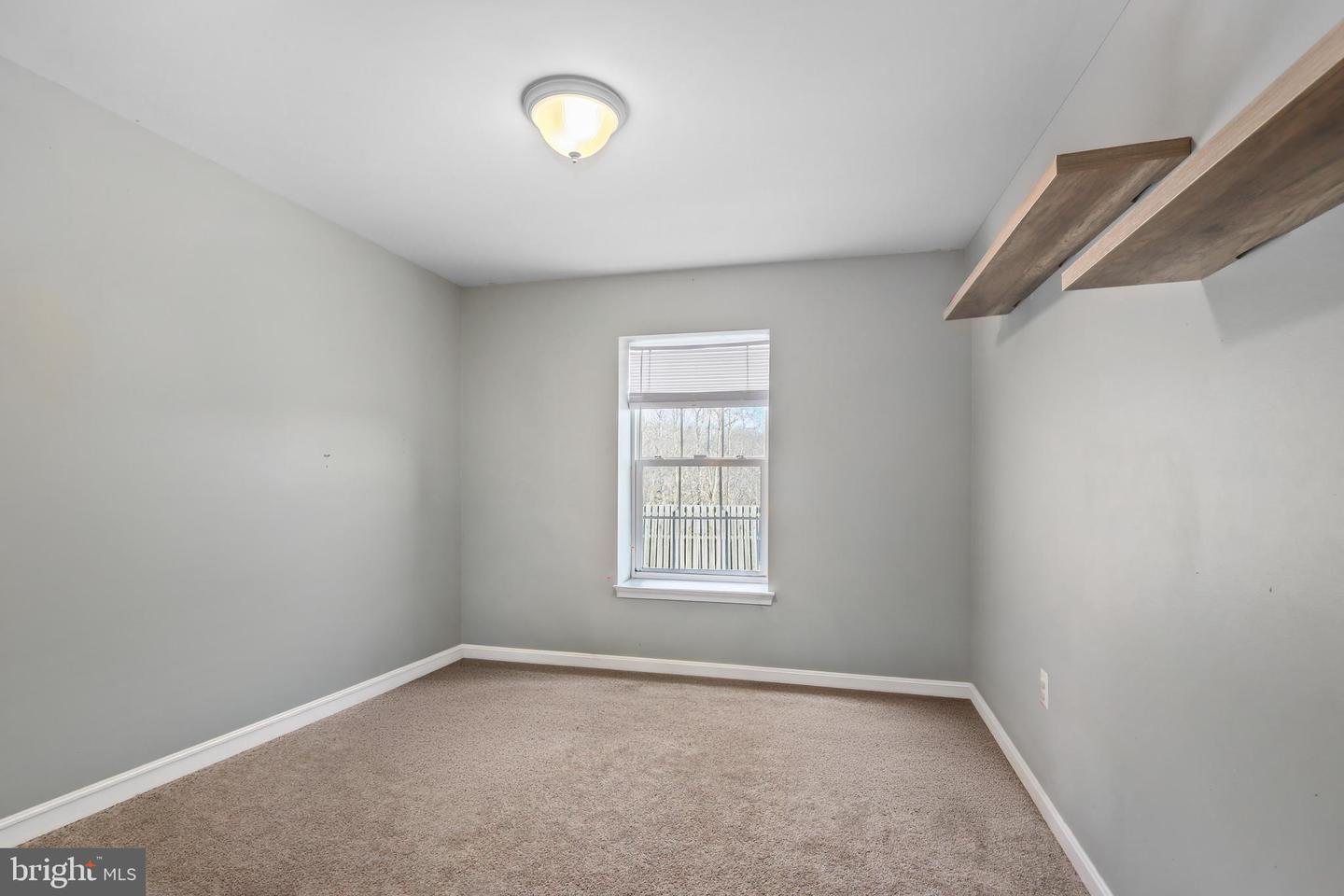 40 TRAIL RIDGE LN, FREDERICKSBURG, Virginia 22405, 4 Bedrooms Bedrooms, ,3 BathroomsBathrooms,Residential,For sale,40 TRAIL RIDGE LN,VAST2046264 MLS # VAST2046264