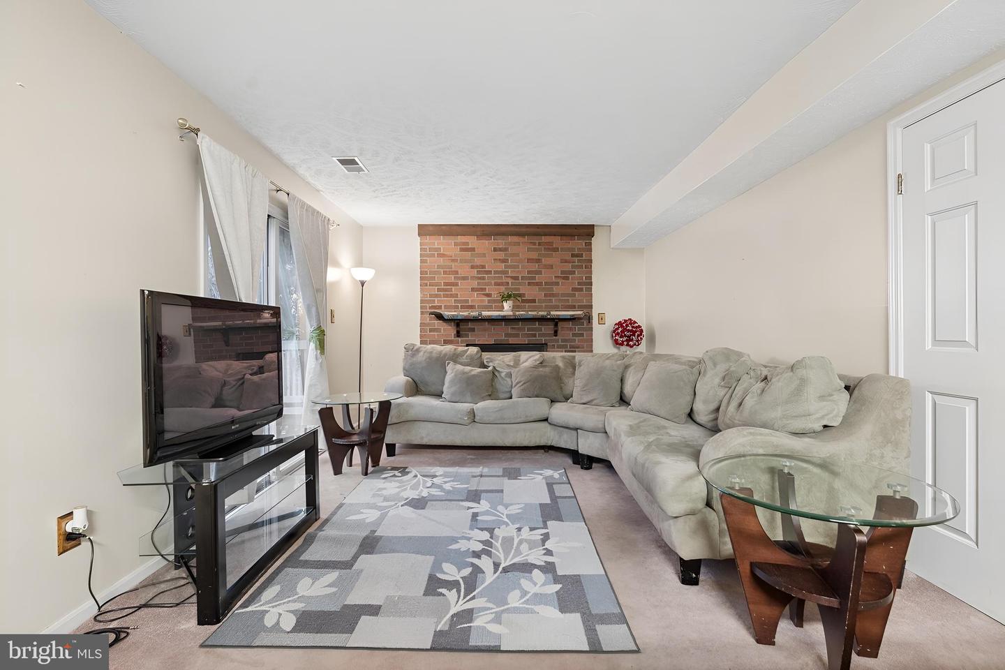 9131 KARLO ST, MANASSAS, Virginia 20110, 4 Bedrooms Bedrooms, ,2 BathroomsBathrooms,Residential,For sale,9131 KARLO ST,VAMN2010284 MLS # VAMN2010284 9131 KARLO ST, MANASSAS, Virginia 20110, 4 Bedrooms Bedrooms, ,2 BathroomsBathrooms,Residential,For sale,9131 KARLO ST,VAMN2010284 MLS # VAMN2010284