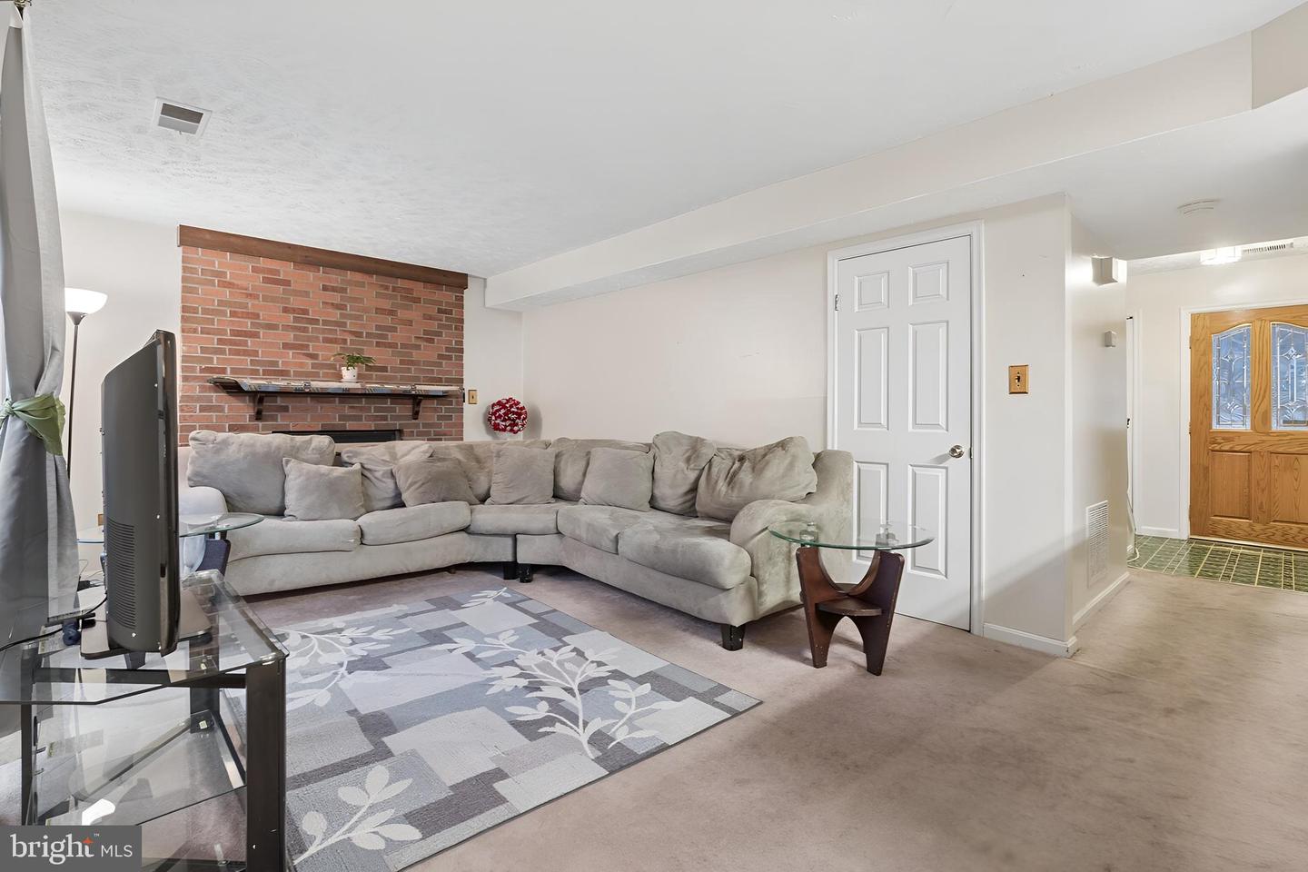 9131 KARLO ST, MANASSAS, Virginia 20110, 4 Bedrooms Bedrooms, ,2 BathroomsBathrooms,Residential,For sale,9131 KARLO ST,VAMN2010284 MLS # VAMN2010284 9131 KARLO ST, MANASSAS, Virginia 20110, 4 Bedrooms Bedrooms, ,2 BathroomsBathrooms,Residential,For sale,9131 KARLO ST,VAMN2010284 MLS # VAMN2010284