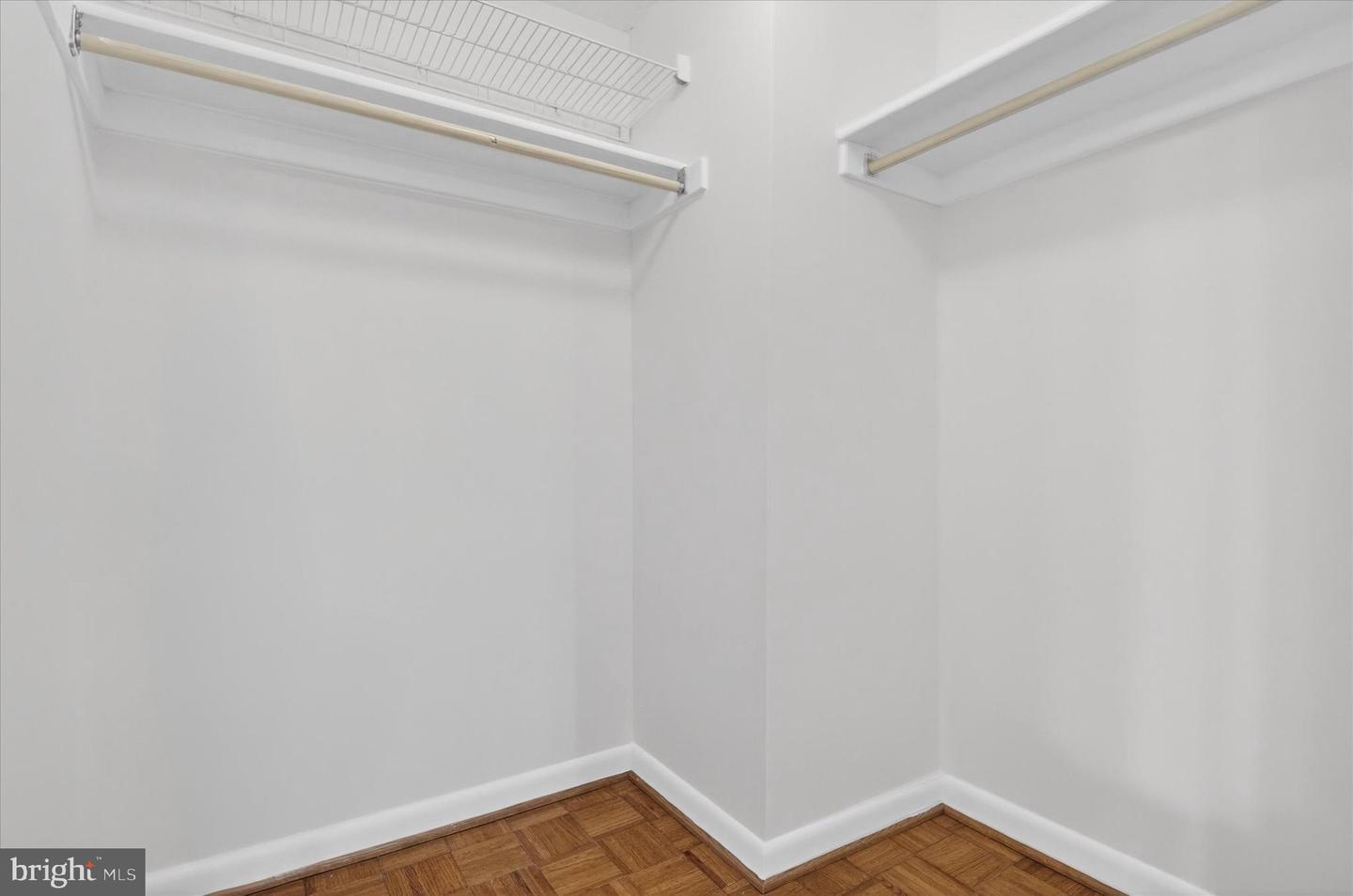 3709 GEORGE MASON DR S #710 EAST, FALLS CHURCH, Virginia 22041, 2 Bedrooms Bedrooms, ,2 BathroomsBathrooms,Residential,For sale,3709 GEORGE MASON DR S #710 EAST,VAFX2291702 MLS # VAFX2291702