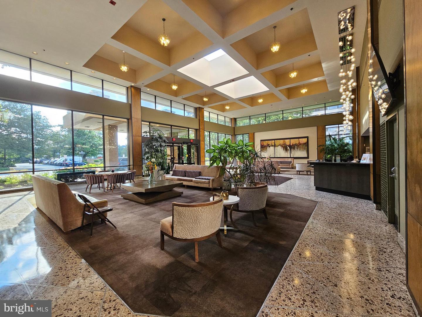 3709 GEORGE MASON DR S #710 EAST, FALLS CHURCH, Virginia 22041, 2 Bedrooms Bedrooms, ,2 BathroomsBathrooms,Residential,For sale,3709 GEORGE MASON DR S #710 EAST,VAFX2291702 MLS # VAFX2291702