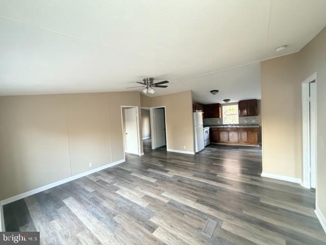 993 MARENGO RD, LA CROSSE, Virginia 23950, 3 Bedrooms Bedrooms, 5 Rooms Rooms,2 BathroomsBathrooms,Residential,For sale,993 MARENGO RD,VAMB2000086 MLS # VAMB2000086