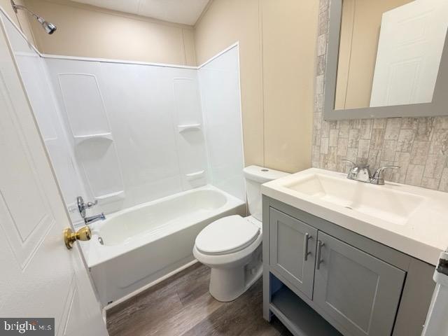 993 MARENGO RD, LA CROSSE, Virginia 23950, 3 Bedrooms Bedrooms, 5 Rooms Rooms,2 BathroomsBathrooms,Residential,For sale,993 MARENGO RD,VAMB2000086 MLS # VAMB2000086