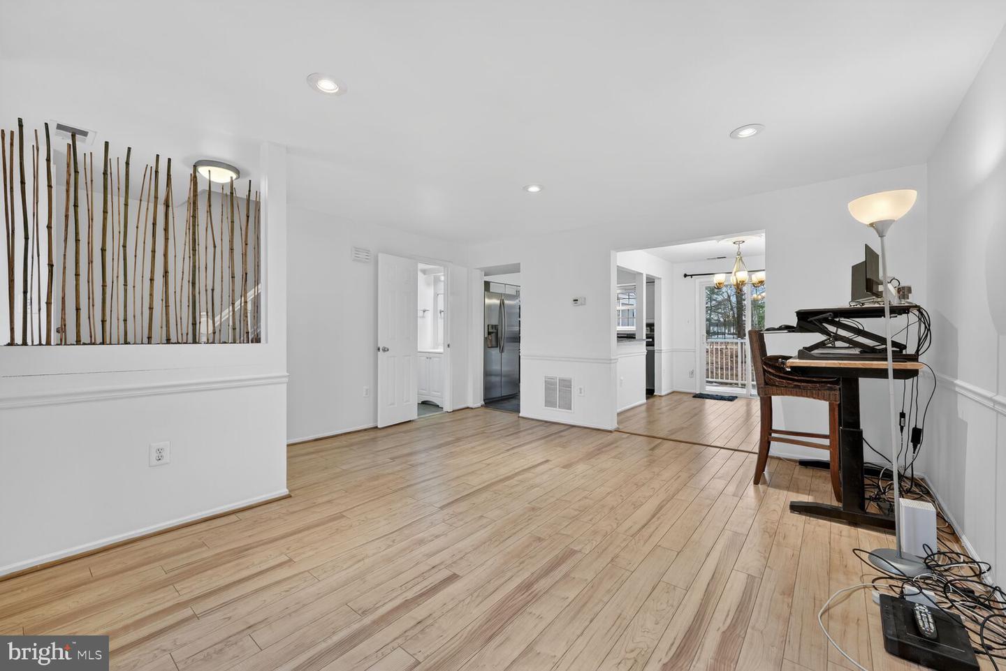 2885 BURGUNDY PL, WOODBRIDGE, Virginia 22192, 3 Bedrooms Bedrooms, ,1 BathroomBathrooms,Residential,For sale,2885 BURGUNDY PL,VAPW2112786 MLS # VAPW2112786