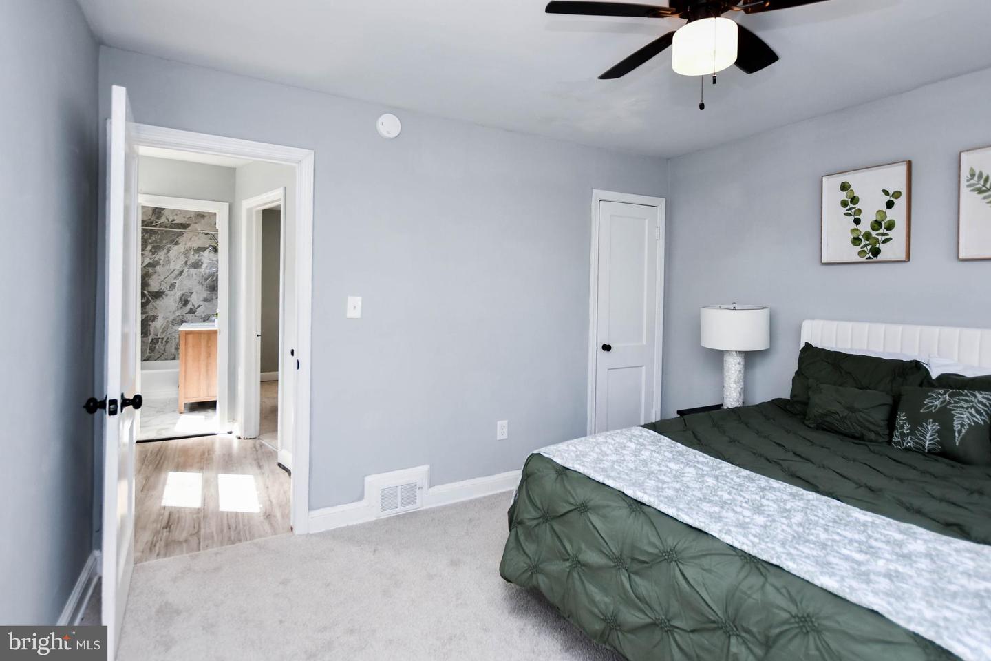 445 XENIA ST SE, WASHINGTON, District Of Columbia 20032, 3 Bedrooms Bedrooms, ,2 BathroomsBathrooms,Residential,For sale,445 XENIA ST SE,DCDC2246790 MLS # DCDC2246790