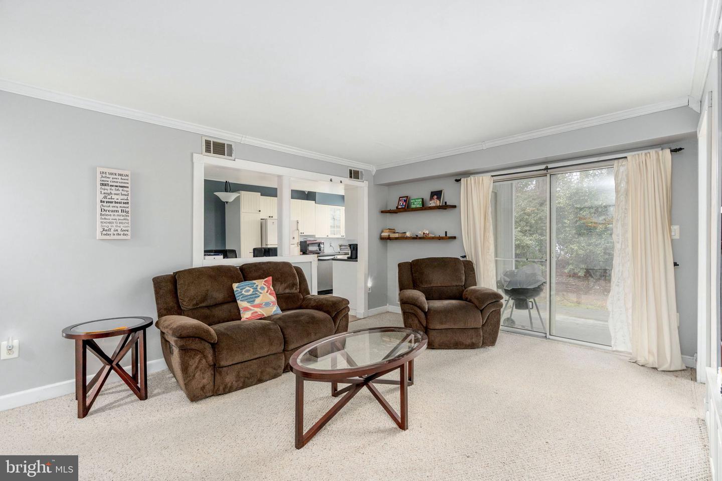 2746 BORDEAUX PL, WOODBRIDGE, Virginia 22192, 3 Bedrooms Bedrooms, ,2 BathroomsBathrooms,Residential,For sale,2746 BORDEAUX PL,VAPW2112802 MLS # VAPW2112802