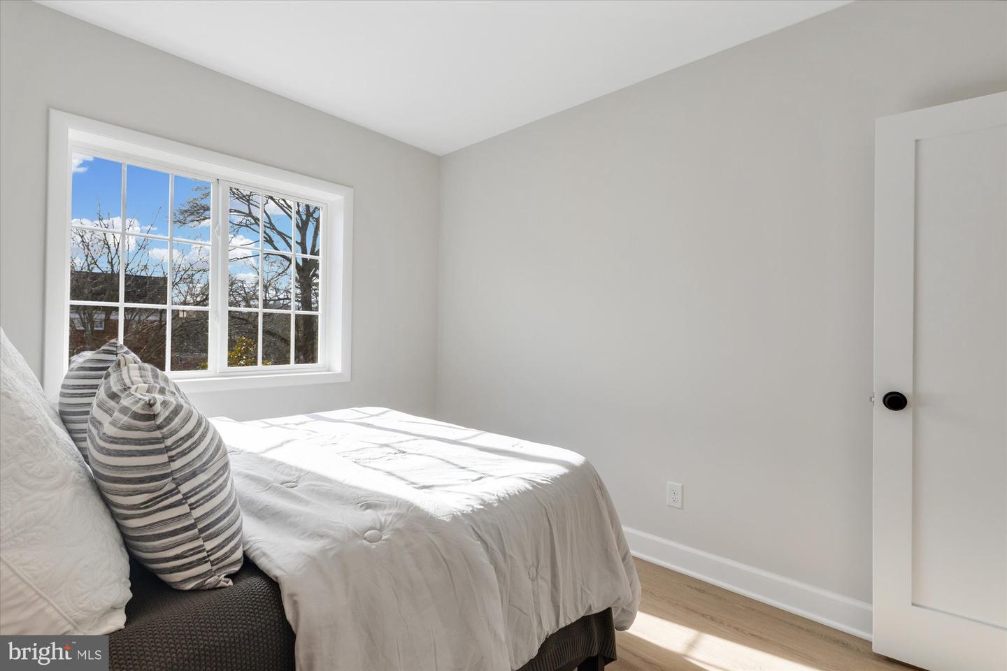 3254 GUNSTON RD, ALEXANDRIA, Virginia 22302, 2 Bedrooms Bedrooms, ,1 BathroomBathrooms,Residential,For sale,3254 GUNSTON RD,VAAX2054292 MLS # VAAX2054292 3254 GUNSTON RD, ALEXANDRIA, Virginia 22302, 2 Bedrooms Bedrooms, ,1 BathroomBathrooms,Residential,For sale,3254 GUNSTON RD,VAAX2054292 MLS # VAAX2054292