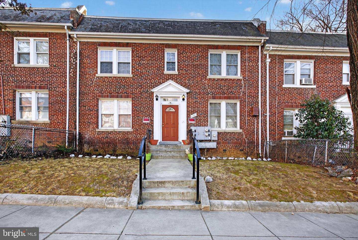 1305 ORREN ST NE, WASHINGTON, District Of Columbia 20002, 4 Bedrooms Bedrooms, ,4 BathroomsBathrooms,Residential,For sale,1305 ORREN ST NE,DCDC2246850 MLS # DCDC2246850