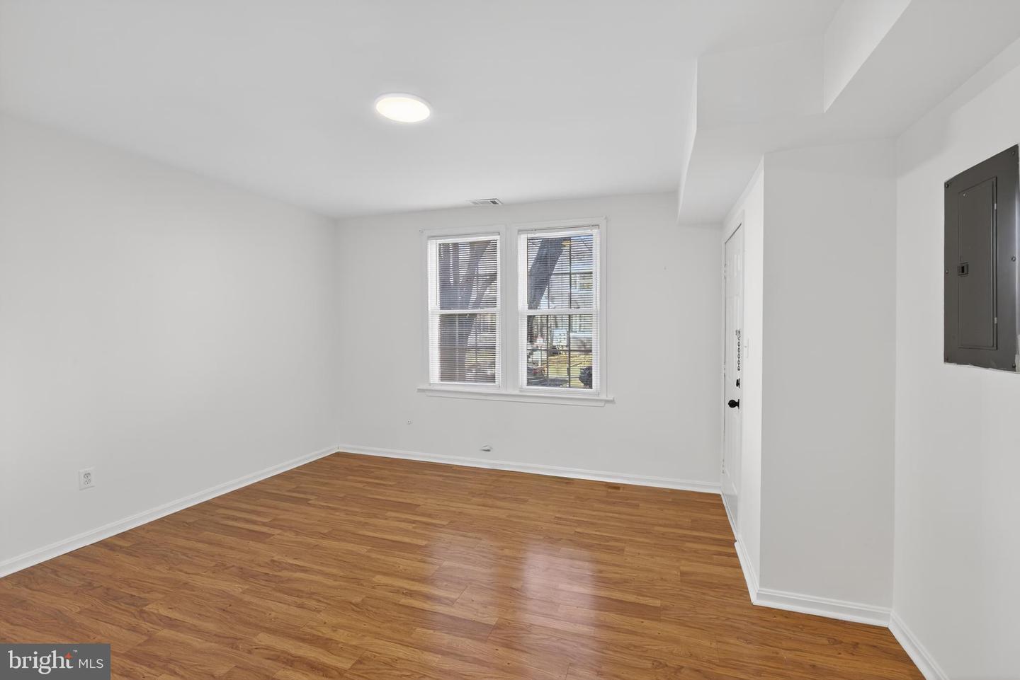 1305 ORREN ST NE, WASHINGTON, District Of Columbia 20002, 4 Bedrooms Bedrooms, ,4 BathroomsBathrooms,Residential,For sale,1305 ORREN ST NE,DCDC2246850 MLS # DCDC2246850