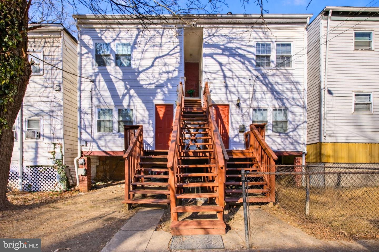 1305 ORREN ST NE, WASHINGTON, District Of Columbia 20002, 4 Bedrooms Bedrooms, ,4 BathroomsBathrooms,Residential,For sale,1305 ORREN ST NE,DCDC2246850 MLS # DCDC2246850