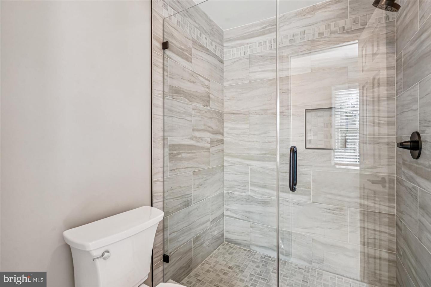 7422 CHUMMLEY CT, FALLS CHURCH, Virginia 22043, 3 Bedrooms Bedrooms, ,3 BathroomsBathrooms,Residential,For sale,7422 CHUMMLEY CT,VAFX2273956 MLS # VAFX2273956