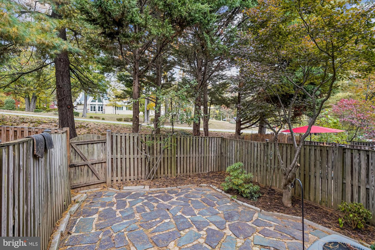 7422 CHUMMLEY CT, FALLS CHURCH, Virginia 22043, 3 Bedrooms Bedrooms, ,3 BathroomsBathrooms,Residential,For sale,7422 CHUMMLEY CT,VAFX2273956 MLS # VAFX2273956