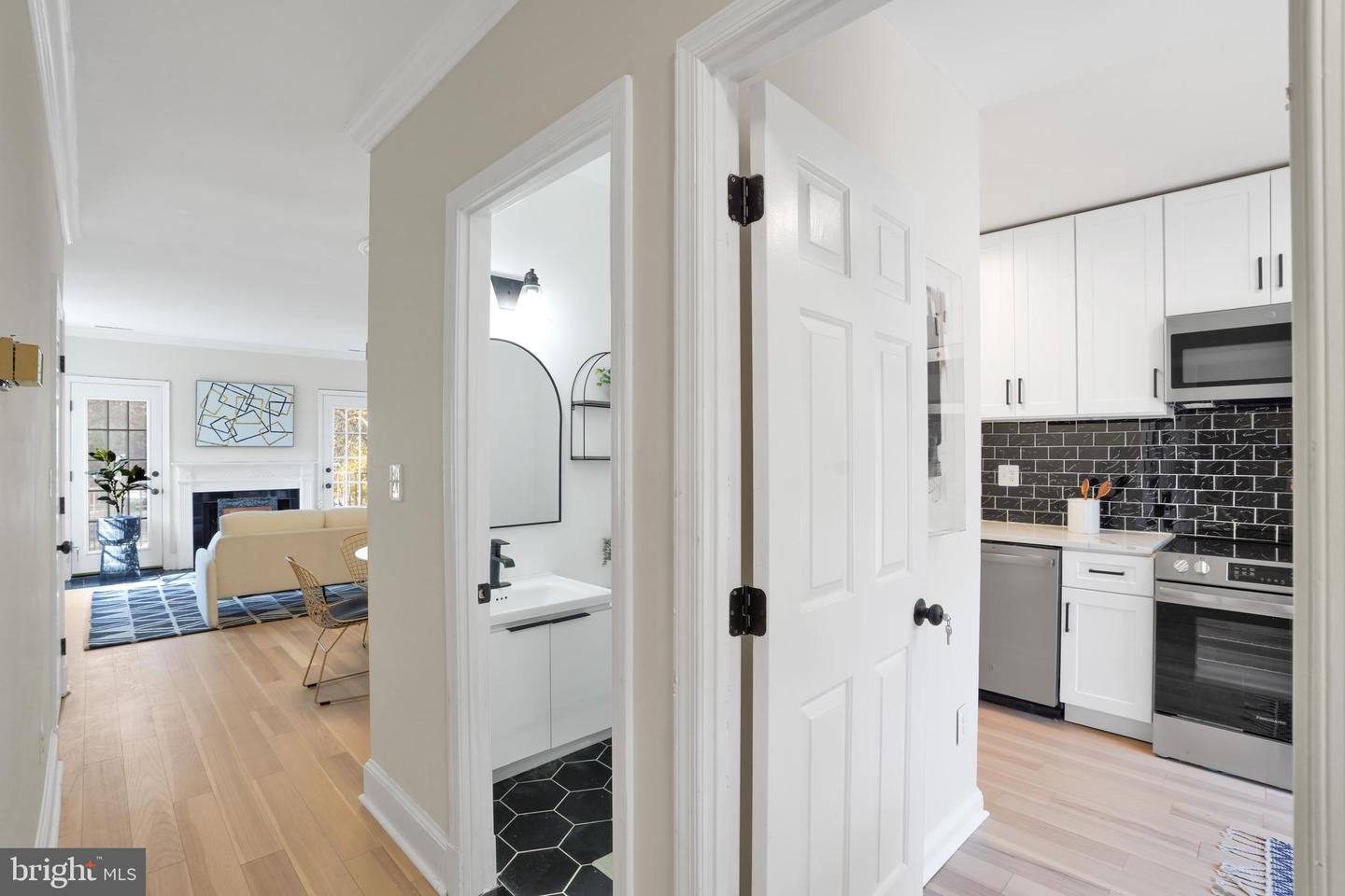 4339 MASSACHUSETTS AVE NW #4339, WASHINGTON, District Of Columbia 20016, 2 Bedrooms Bedrooms, ,2 BathroomsBathrooms,Residential,For sale,4339 MASSACHUSETTS AVE NW #4339,DCDC2232316 MLS # DCDC2232316