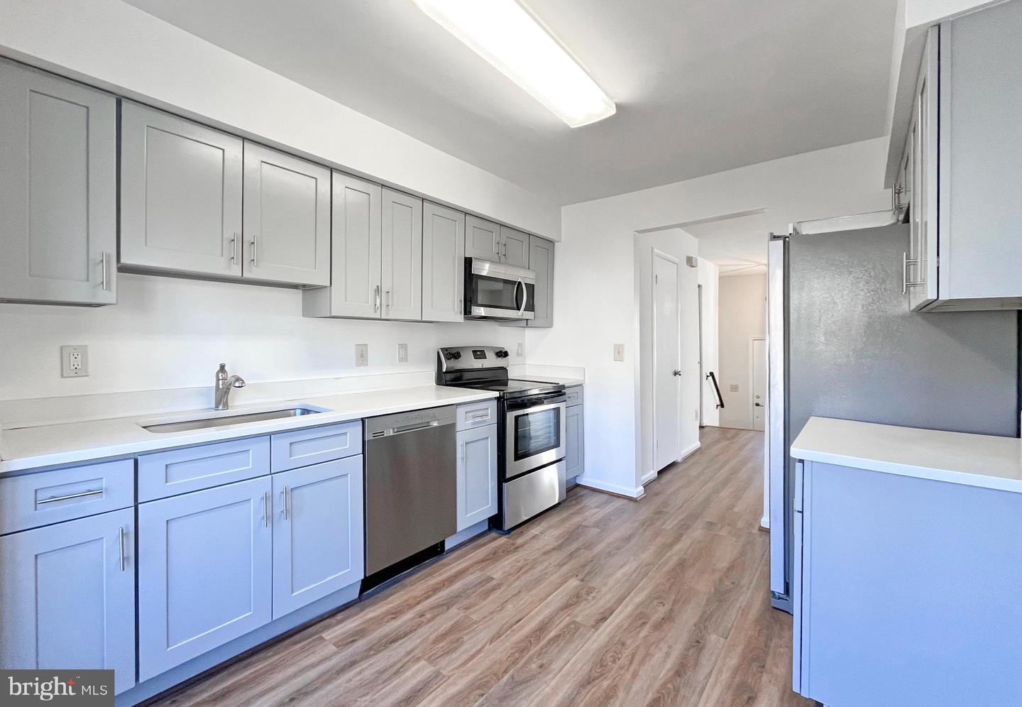 3350 OAKSHADE CT, FAIRFAX, Virginia 22033, 4 Bedrooms Bedrooms, ,3 BathroomsBathrooms,Residential,For sale,3350 OAKSHADE CT,VAFX2279806 MLS # VAFX2279806