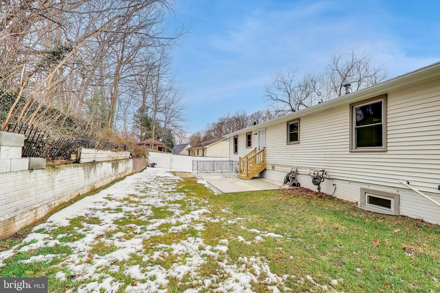 18905 RED OAK LN, TRIANGLE, Virginia 22172, 5 Bedrooms Bedrooms, ,2 BathroomsBathrooms,Residential,For sale,18905 RED OAK LN,VAPW2109606 MLS # VAPW2109606 18905 RED OAK LN, TRIANGLE, Virginia 22172, 5 Bedrooms Bedrooms, ,2 BathroomsBathrooms,Residential,For sale,18905 RED OAK LN,VAPW2109606 MLS # VAPW2109606