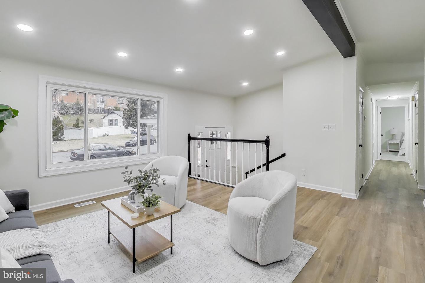 18905 RED OAK LN, TRIANGLE, Virginia 22172, 5 Bedrooms Bedrooms, ,2 BathroomsBathrooms,Residential,For sale,18905 RED OAK LN,VAPW2109606 MLS # VAPW2109606 18905 RED OAK LN, TRIANGLE, Virginia 22172, 5 Bedrooms Bedrooms, ,2 BathroomsBathrooms,Residential,For sale,18905 RED OAK LN,VAPW2109606 MLS # VAPW2109606