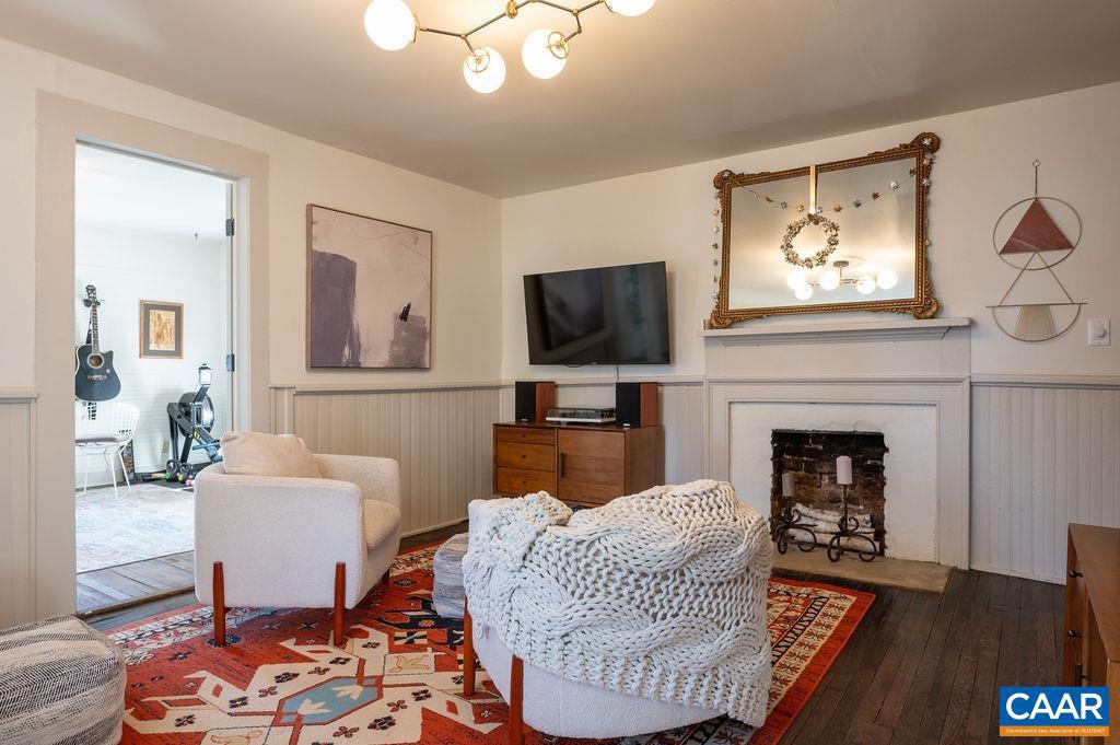 349 NW 10TH ST, CHARLOTTESVILLE, Virginia 22903, 3 Bedrooms Bedrooms, ,2 BathroomsBathrooms,Residential,For sale,349 NW 10TH ST,672141 MLS # 672141