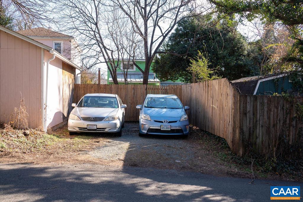 349 NW 10TH ST, CHARLOTTESVILLE, Virginia 22903, 3 Bedrooms Bedrooms, ,2 BathroomsBathrooms,Residential,For sale,349 NW 10TH ST,672141 MLS # 672141