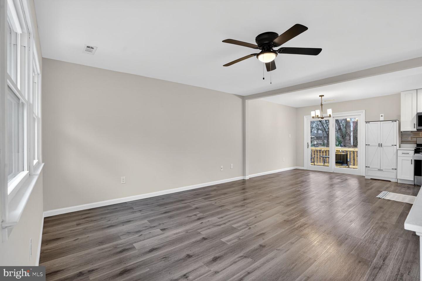 13418 HILLENDALE DR, WOODBRIDGE, Virginia 22193, 4 Bedrooms Bedrooms, ,2 BathroomsBathrooms,Residential,For sale,13418 HILLENDALE DR,VAPW2110024 MLS # VAPW2110024 13418 HILLENDALE DR, WOODBRIDGE, Virginia 22193, 4 Bedrooms Bedrooms, ,2 BathroomsBathrooms,Residential,For sale,13418 HILLENDALE DR,VAPW2110024 MLS # VAPW2110024