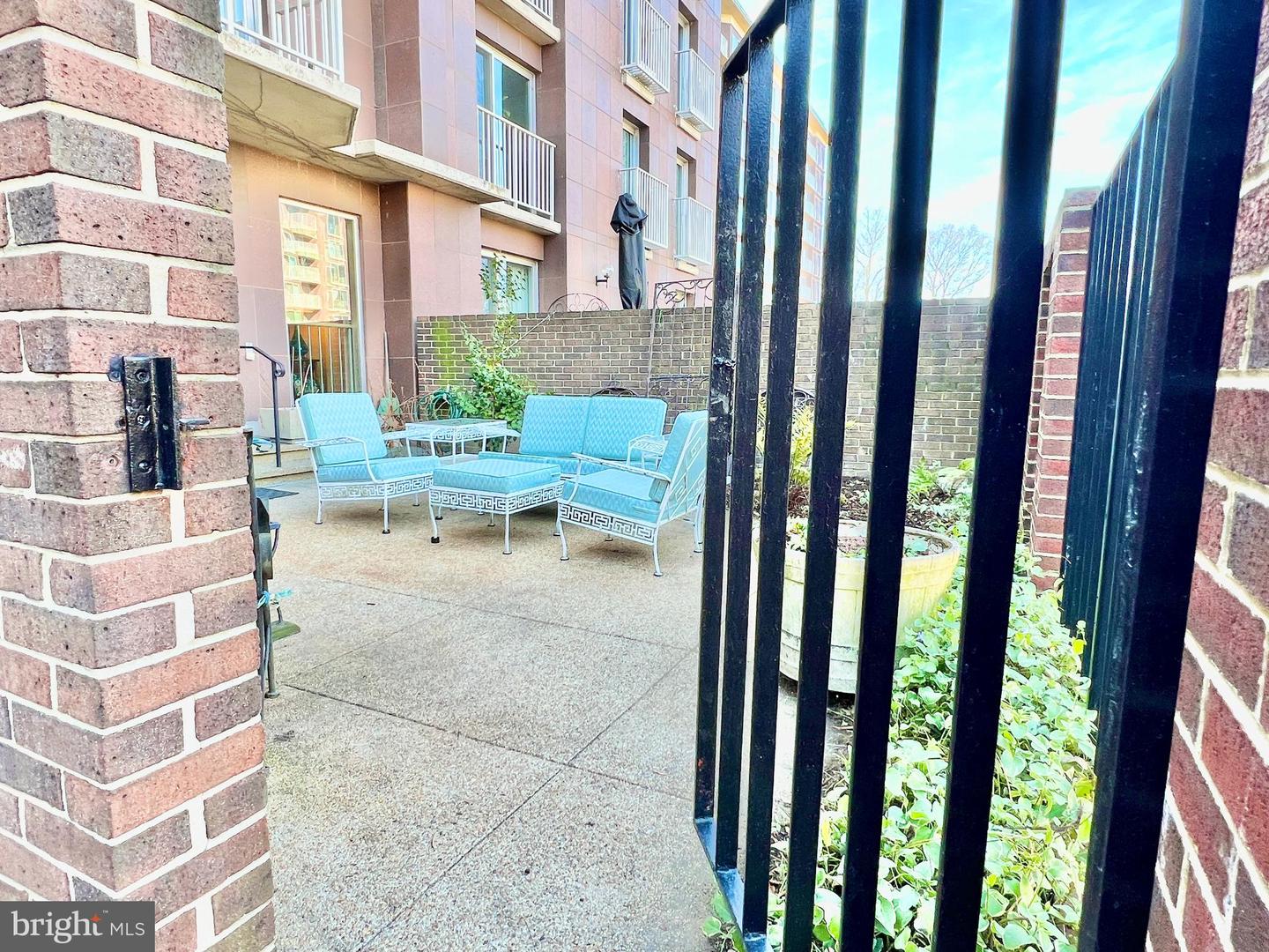 520 N ST SW #S112, WASHINGTON, District Of Columbia 20024, ,1 BathroomBathrooms,Residential,For sale,520 N ST SW #S112,DCDC2240554 MLS # DCDC2240554