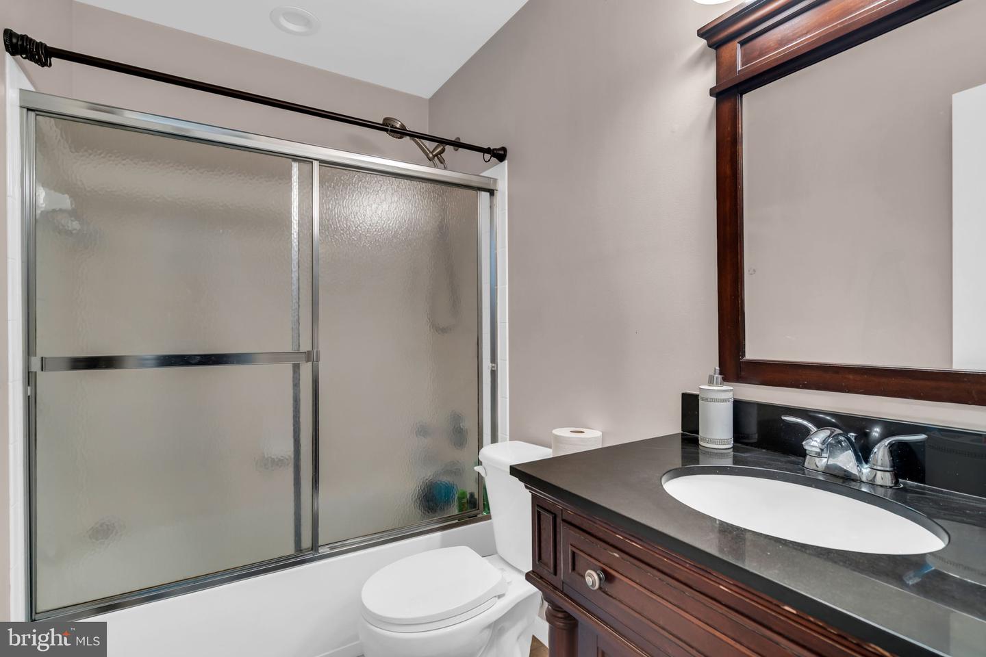 43553 DEMPSEY LN, CHANTILLY, Virginia 20152, 4 Bedrooms Bedrooms, ,3 BathroomsBathrooms,Residential,For sale,43553 DEMPSEY LN,VALO2113900 MLS # VALO2113900