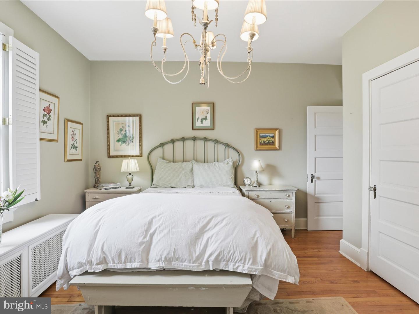 2406 LESLIE AVE, ALEXANDRIA, Virginia 22301, 4 Bedrooms Bedrooms, ,3 BathroomsBathrooms,Residential,For sale,2406 LESLIE AVE,VAAX2053246 MLS # VAAX2053246 2406 LESLIE AVE, ALEXANDRIA, Virginia 22301, 4 Bedrooms Bedrooms, ,3 BathroomsBathrooms,Residential,For sale,2406 LESLIE AVE,VAAX2053246 MLS # VAAX2053246