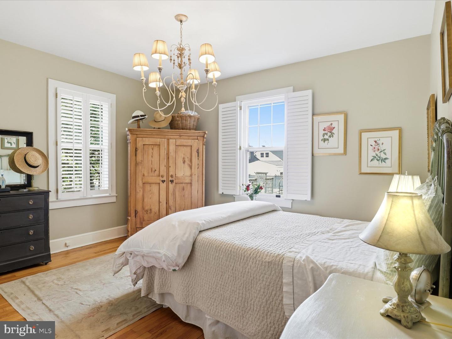 2406 LESLIE AVE, ALEXANDRIA, Virginia 22301, 4 Bedrooms Bedrooms, ,3 BathroomsBathrooms,Residential,For sale,2406 LESLIE AVE,VAAX2053246 MLS # VAAX2053246 2406 LESLIE AVE, ALEXANDRIA, Virginia 22301, 4 Bedrooms Bedrooms, ,3 BathroomsBathrooms,Residential,For sale,2406 LESLIE AVE,VAAX2053246 MLS # VAAX2053246