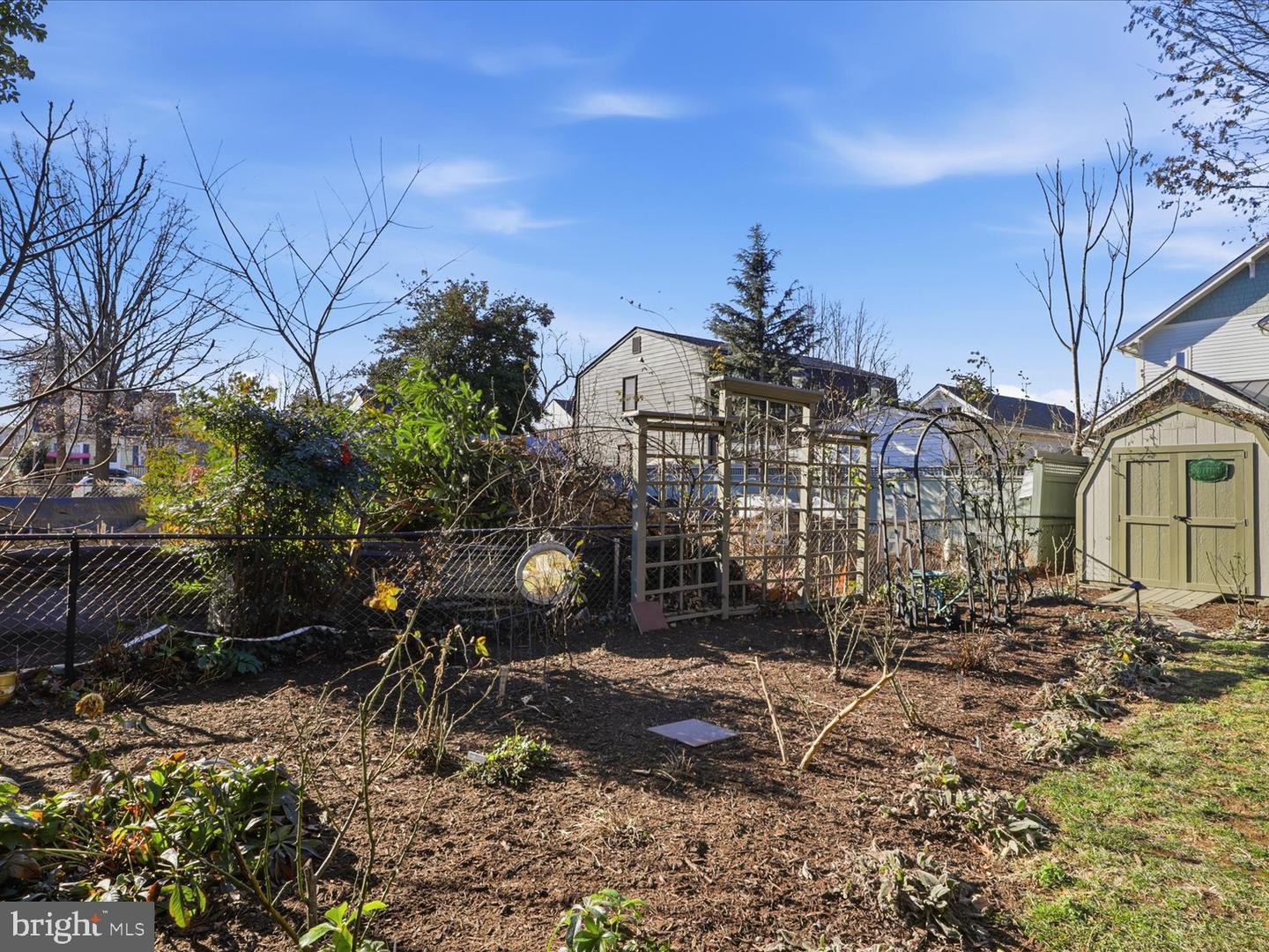 2406 LESLIE AVE, ALEXANDRIA, Virginia 22301, 4 Bedrooms Bedrooms, ,3 BathroomsBathrooms,Residential,For sale,2406 LESLIE AVE,VAAX2053246 MLS # VAAX2053246 2406 LESLIE AVE, ALEXANDRIA, Virginia 22301, 4 Bedrooms Bedrooms, ,3 BathroomsBathrooms,Residential,For sale,2406 LESLIE AVE,VAAX2053246 MLS # VAAX2053246