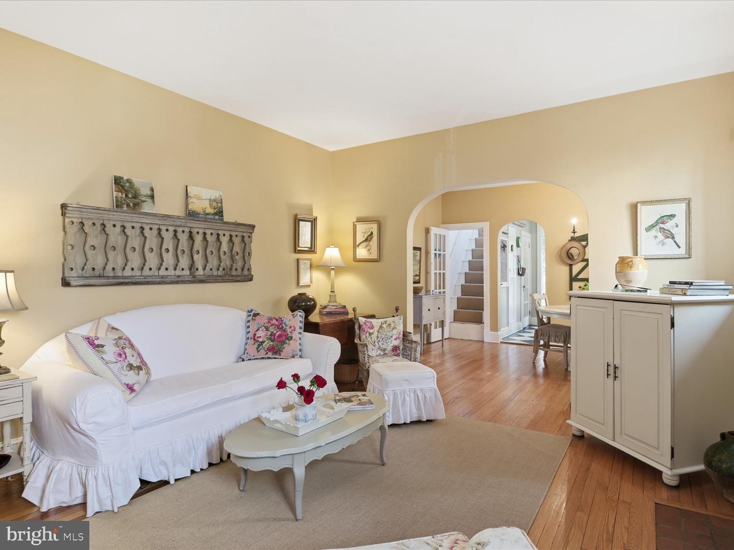 2406 LESLIE AVE, ALEXANDRIA, Virginia 22301, 4 Bedrooms Bedrooms, ,3 BathroomsBathrooms,Residential,For sale,2406 LESLIE AVE,VAAX2053246 MLS # VAAX2053246 2406 LESLIE AVE, ALEXANDRIA, Virginia 22301, 4 Bedrooms Bedrooms, ,3 BathroomsBathrooms,Residential,For sale,2406 LESLIE AVE,VAAX2053246 MLS # VAAX2053246