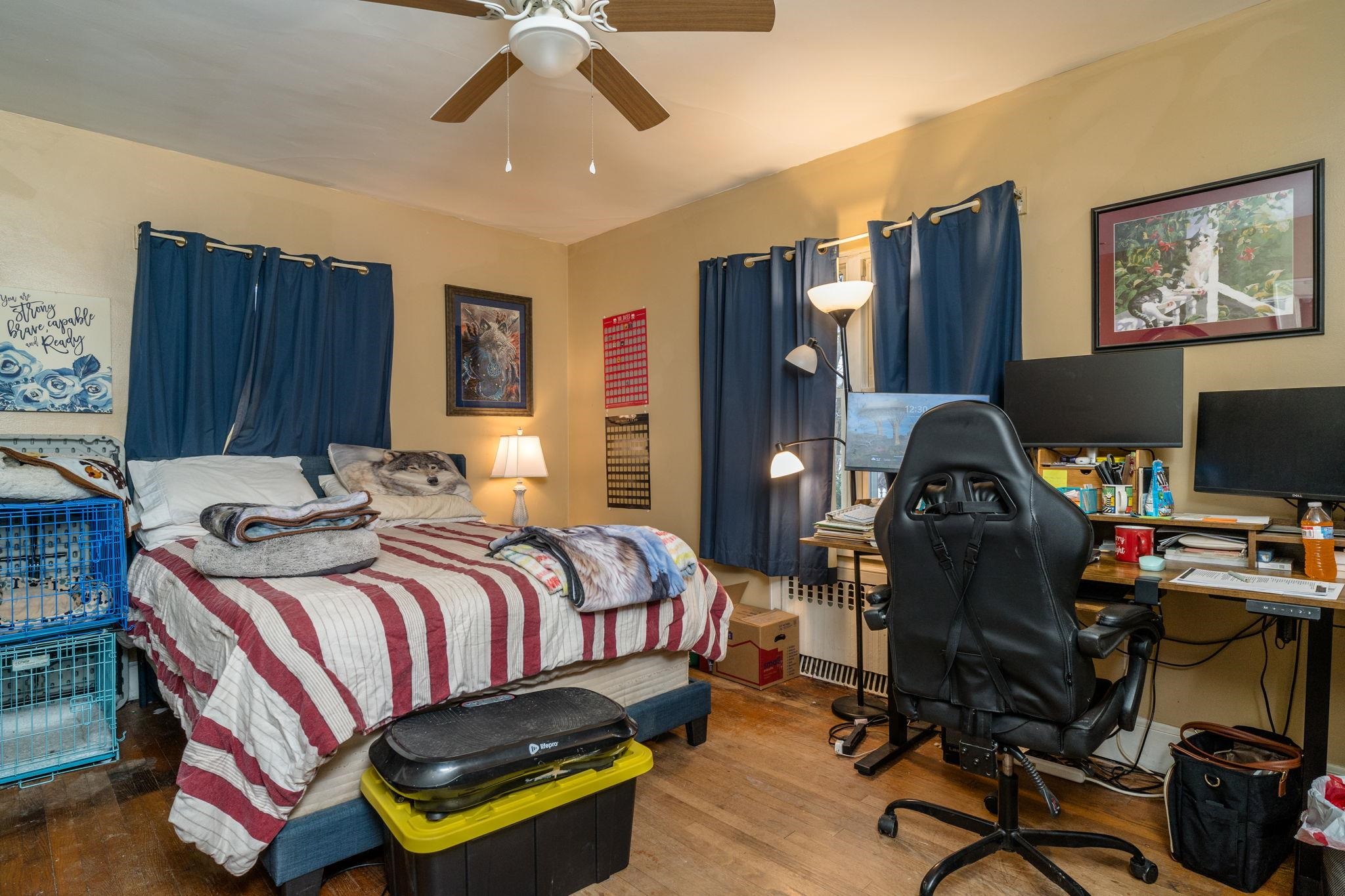 200 MONUMENT AVE, HARRISONBURG, Virginia 22801, 5 Bedrooms Bedrooms, ,2 BathroomsBathrooms,Residential,200 MONUMENT AVE,673432 MLS # 673432