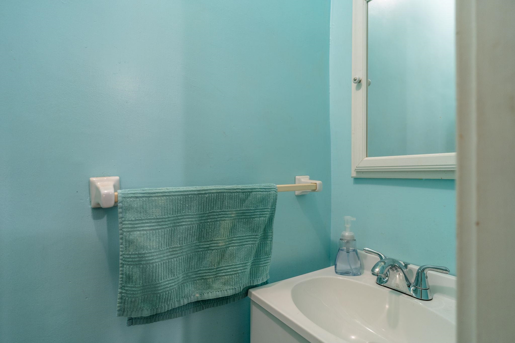 200 MONUMENT AVE, HARRISONBURG, Virginia 22801, 5 Bedrooms Bedrooms, ,2 BathroomsBathrooms,Residential,200 MONUMENT AVE,673432 MLS # 673432