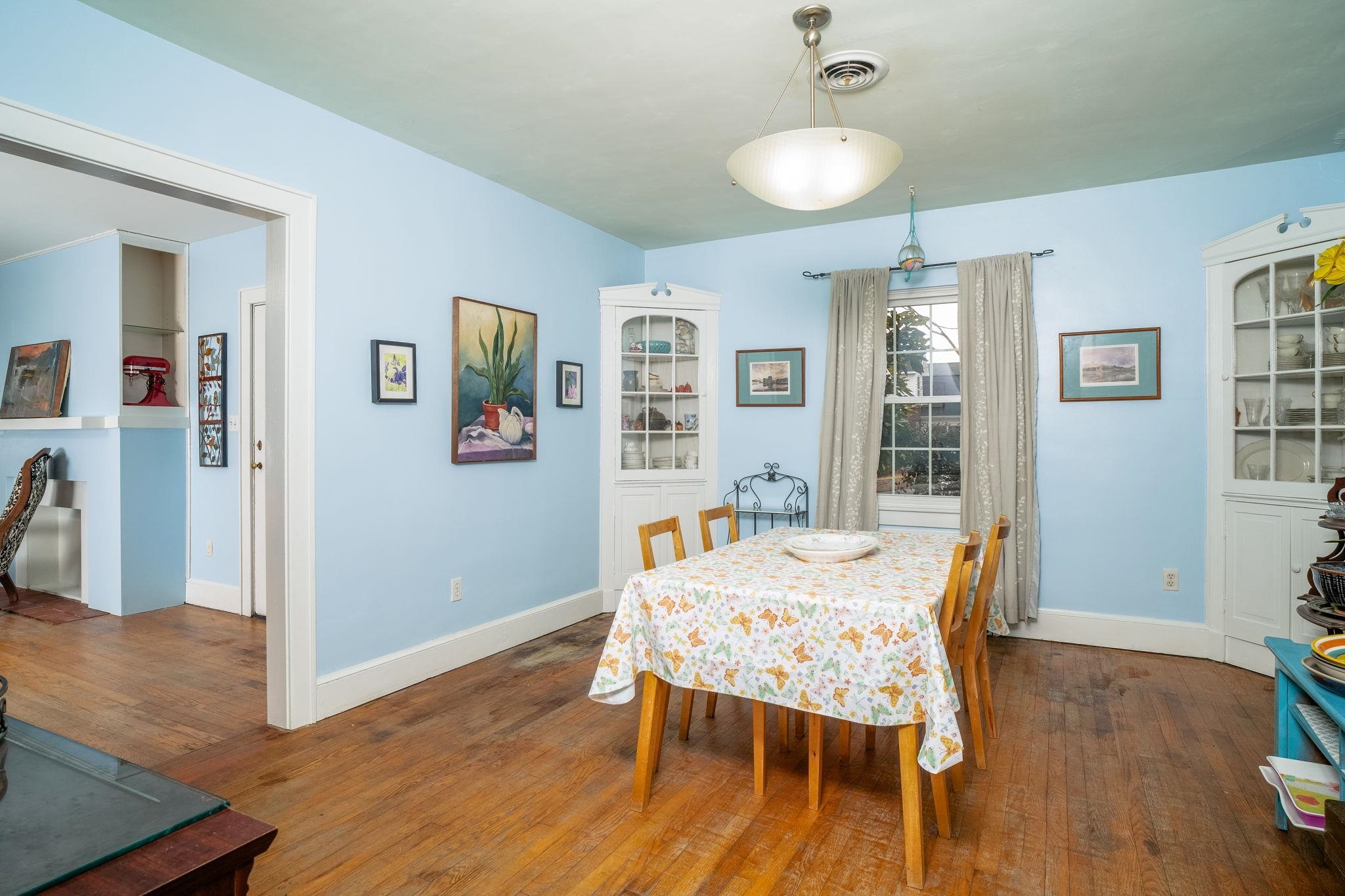 200 MONUMENT AVE, HARRISONBURG, Virginia 22801, 5 Bedrooms Bedrooms, ,2 BathroomsBathrooms,Residential,200 MONUMENT AVE,673432 MLS # 673432