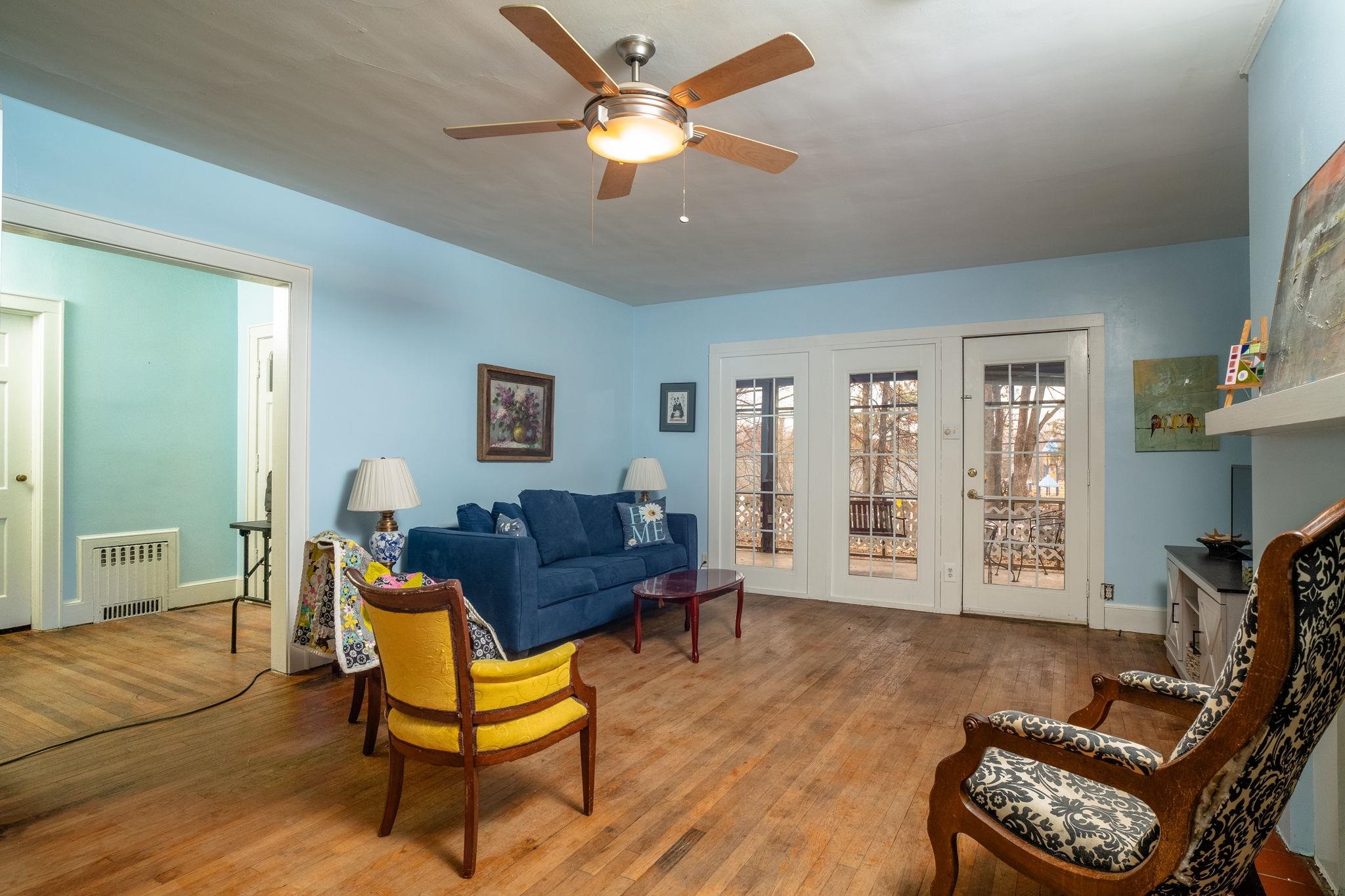 200 MONUMENT AVE, HARRISONBURG, Virginia 22801, 5 Bedrooms Bedrooms, ,2 BathroomsBathrooms,Residential,200 MONUMENT AVE,673432 MLS # 673432