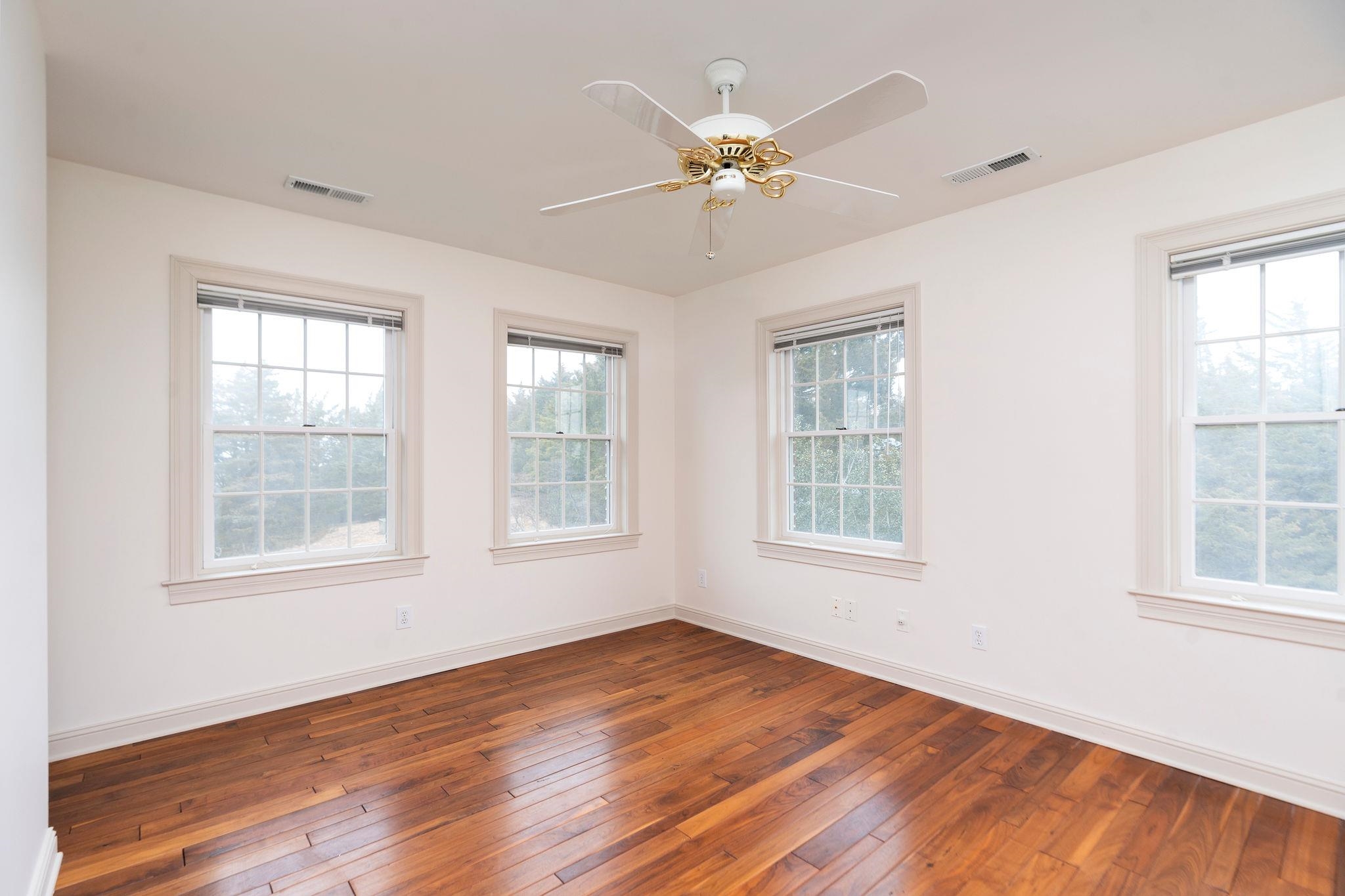 3 WALNUT VALLEY LN, WEYERS CAVE, Virginia 24486, 4 Bedrooms Bedrooms, ,3 BathroomsBathrooms,Residential,Slate Hill Farm,3 WALNUT VALLEY LN,673437 MLS # 673437 3 WALNUT VALLEY LN, WEYERS CAVE, Virginia 24486, 4 Bedrooms Bedrooms, ,3 BathroomsBathrooms,Residential,Slate Hill Farm,3 WALNUT VALLEY LN,673437 MLS # 673437