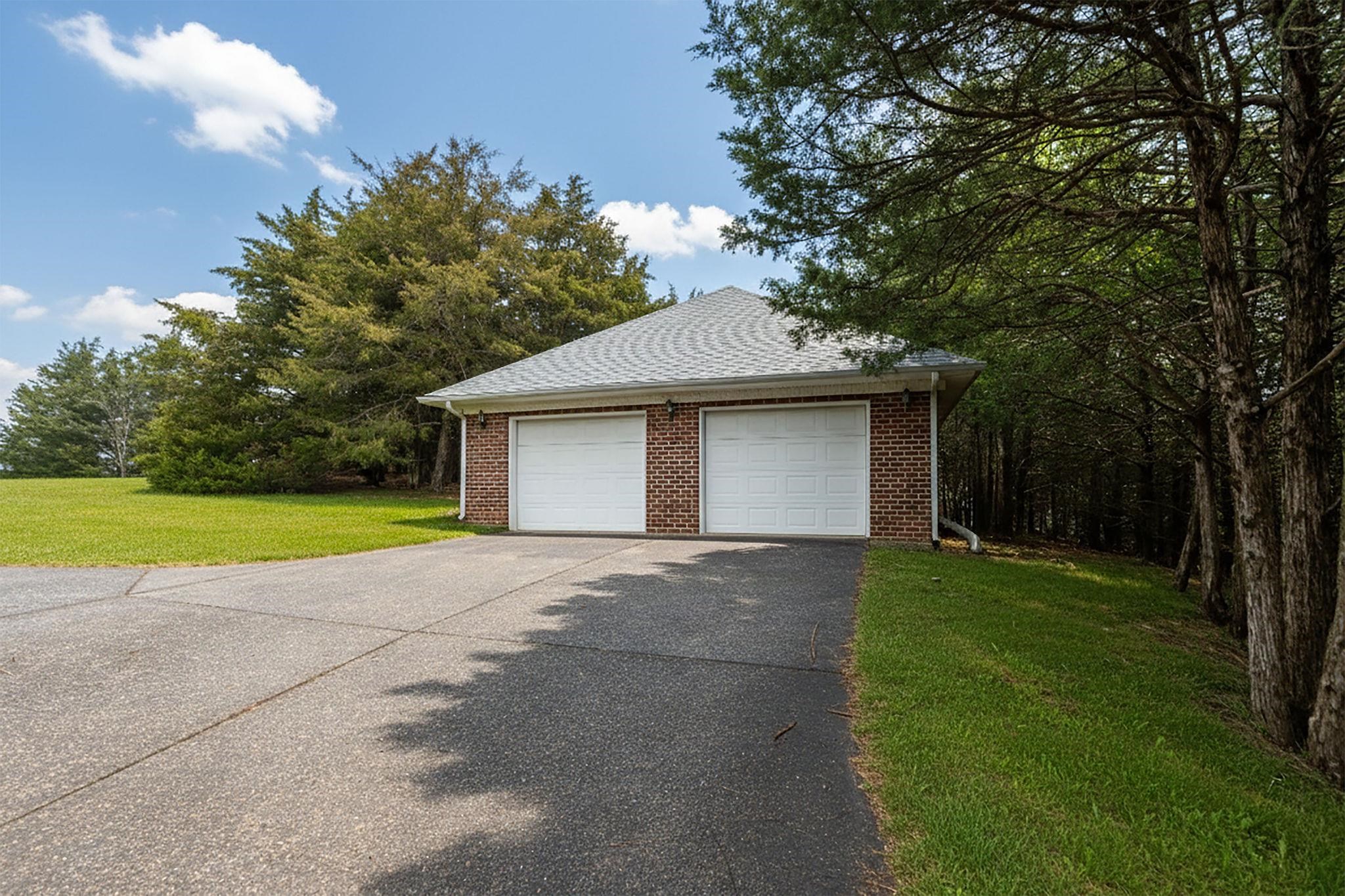 3 WALNUT VALLEY LN, WEYERS CAVE, Virginia 24486, 4 Bedrooms Bedrooms, ,3 BathroomsBathrooms,Residential,Slate Hill Farm,3 WALNUT VALLEY LN,673437 MLS # 673437 3 WALNUT VALLEY LN, WEYERS CAVE, Virginia 24486, 4 Bedrooms Bedrooms, ,3 BathroomsBathrooms,Residential,Slate Hill Farm,3 WALNUT VALLEY LN,673437 MLS # 673437