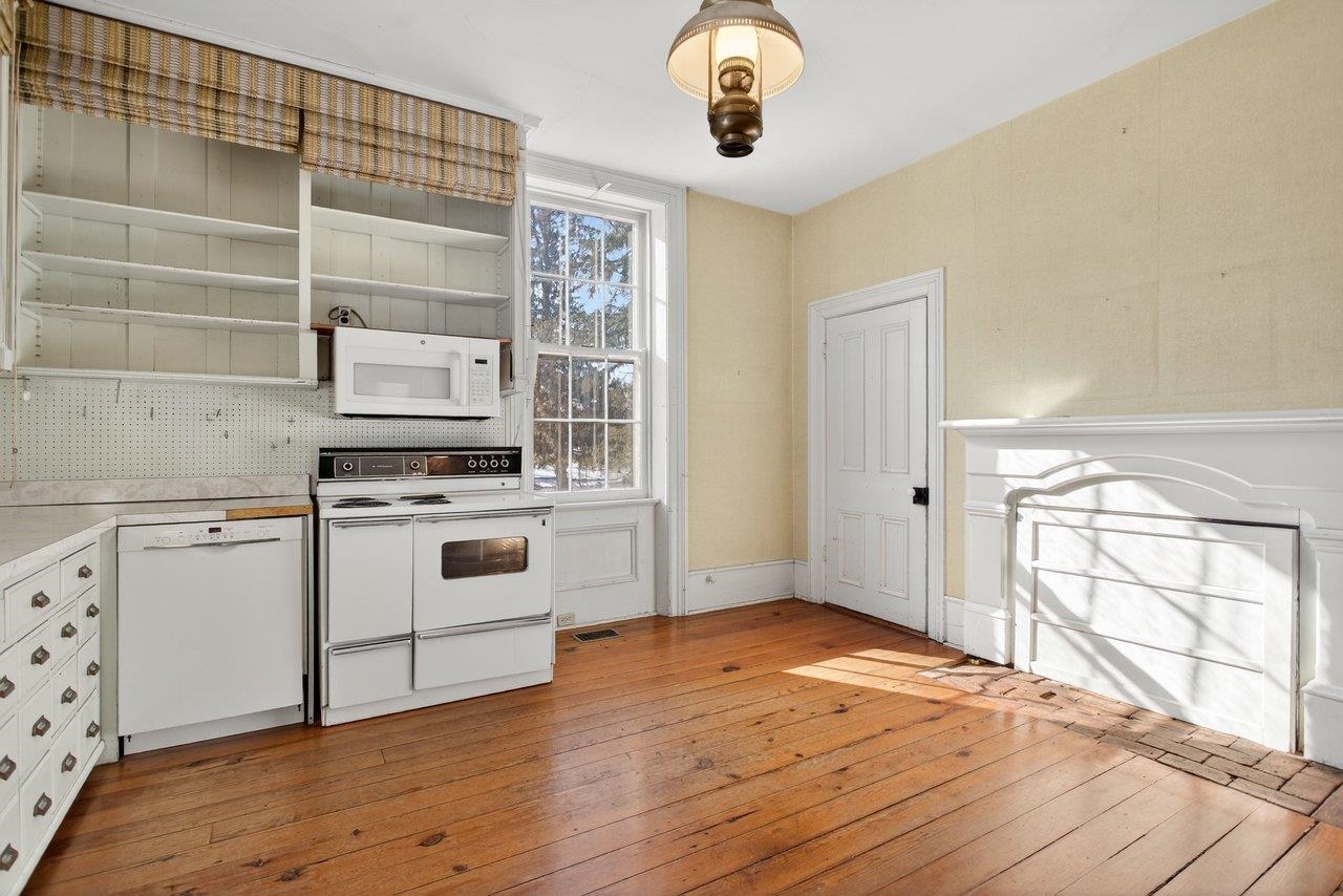 17442 EVERGREEN VALLEY RD, TIMBERVILLE, Virginia 22853, 6 Bedrooms Bedrooms, ,3 BathroomsBathrooms,Residential,