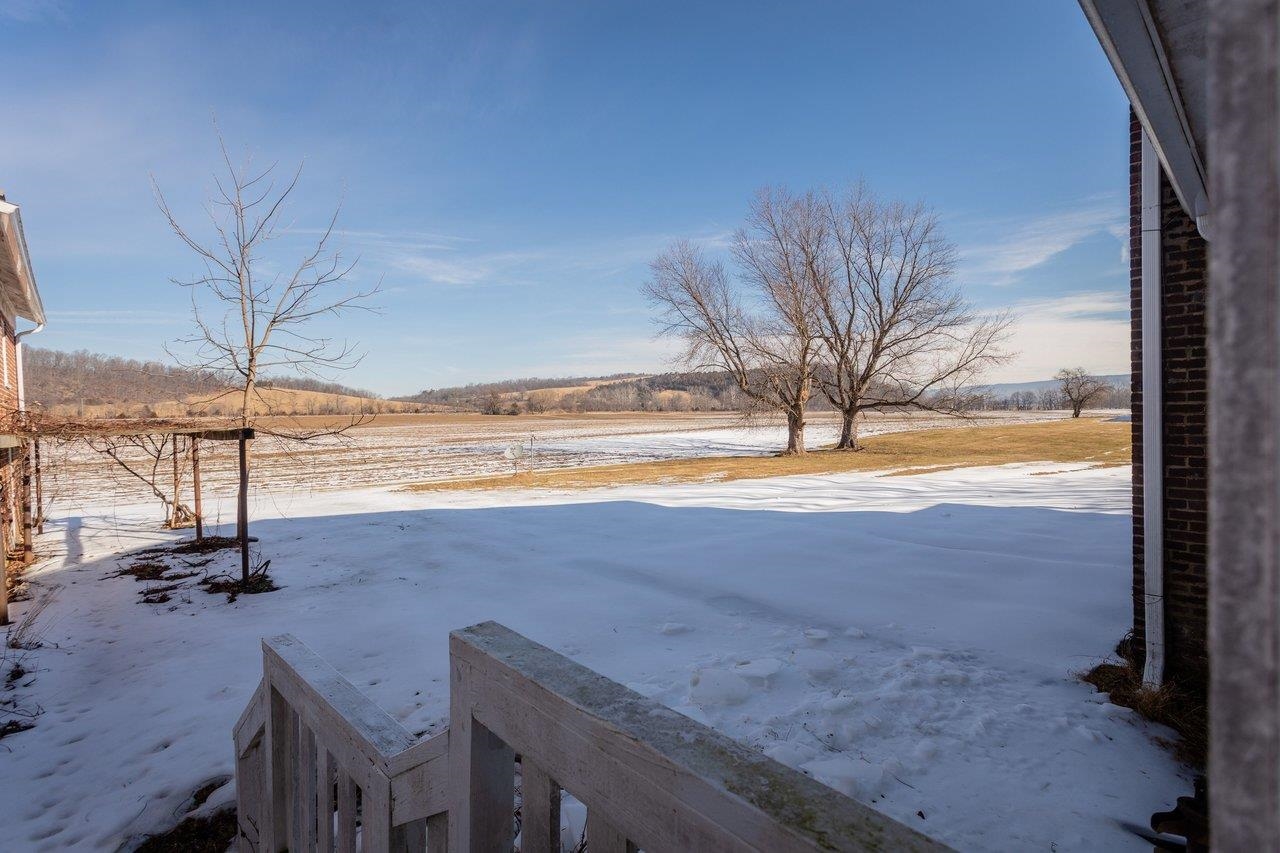 17442 EVERGREEN VALLEY RD, TIMBERVILLE, Virginia 22853, 6 Bedrooms Bedrooms, ,3 BathroomsBathrooms,Residential,