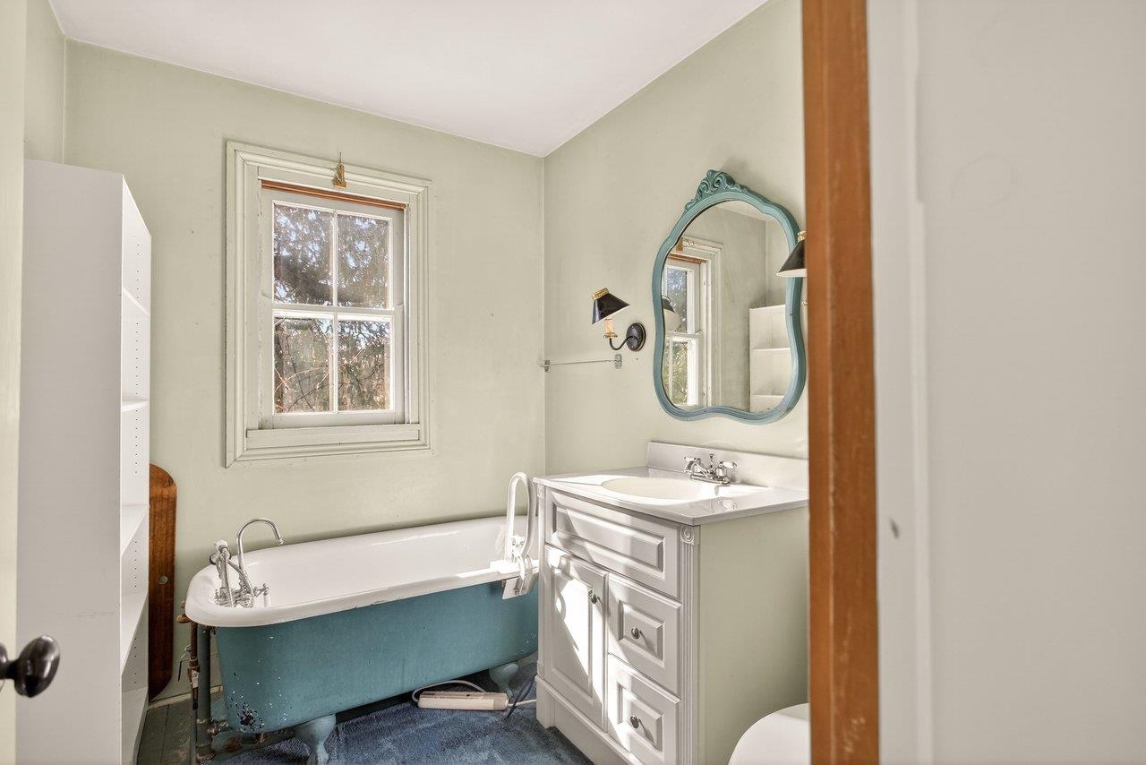 17442 EVERGREEN VALLEY RD, TIMBERVILLE, Virginia 22853, 6 Bedrooms Bedrooms, ,3 BathroomsBathrooms,Residential,